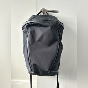 Lululemon More Miles Active Backpack